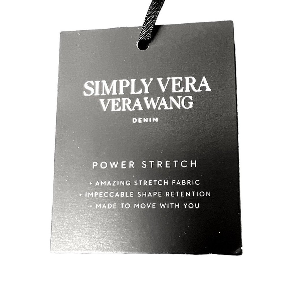 Simply Vera Wang Womens Dark Wash High Rise Bermuda Jean Shorts Sz 18 New - Picture 5 of 8